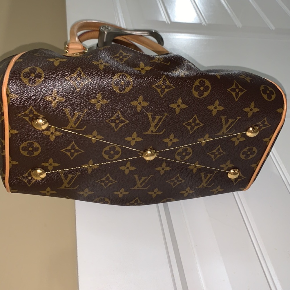 Louis Vuitton Monogram Tivoli PM - Picture 6 of 11